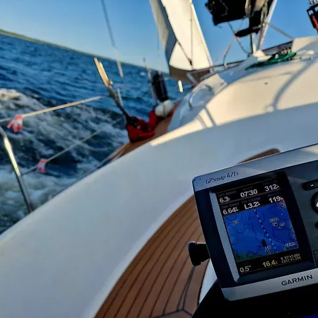 Sailing Life Style - Rejsy Mazurskie Ze Sternikiem. * Kolonia Rybacka
